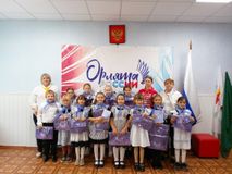 Торжественное вручение брендированной атрибутики участникам программы «Орлята России